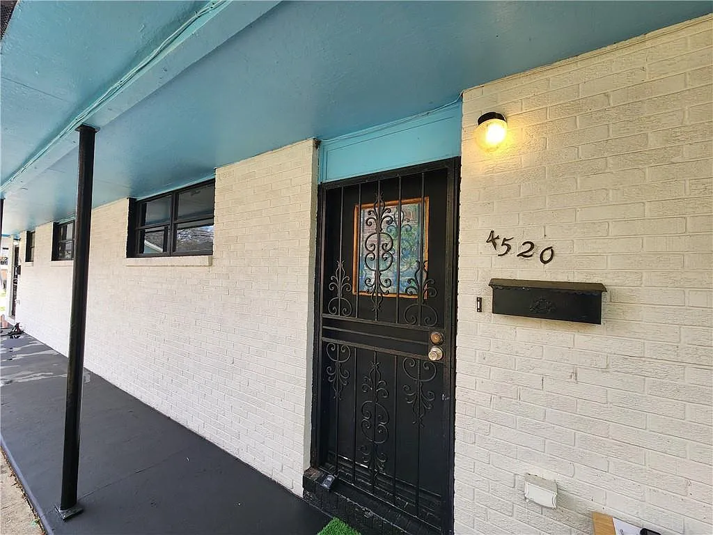 Building Photo - 4520 Elba St