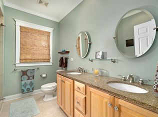 1318 Washington Ave, Wilmette, IL