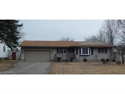 5138 Oakcrest Dr photo 1