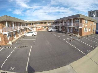 21 Monroe Ave, Margate City, NJ 08402