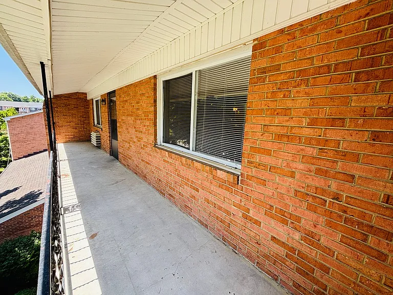 109 Northview Dr #18 — Photo 7