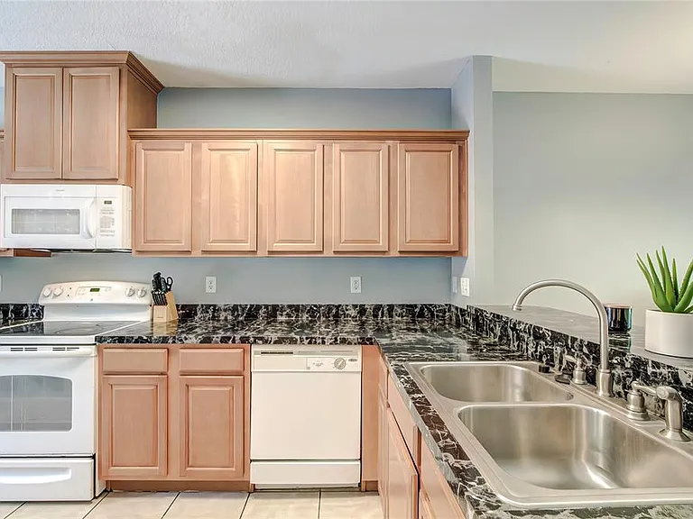 5822 Nature Terrace Cv — Photo 3