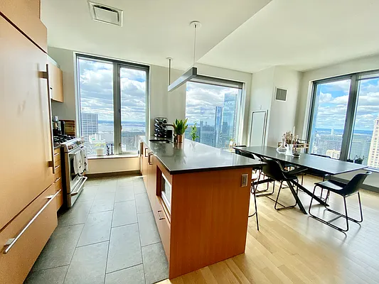 Rented by Owner | media 17