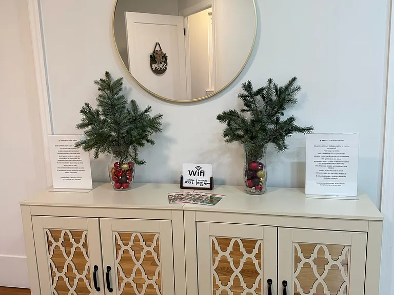 1525 Pelham Pkwy N #3 — Photo 8