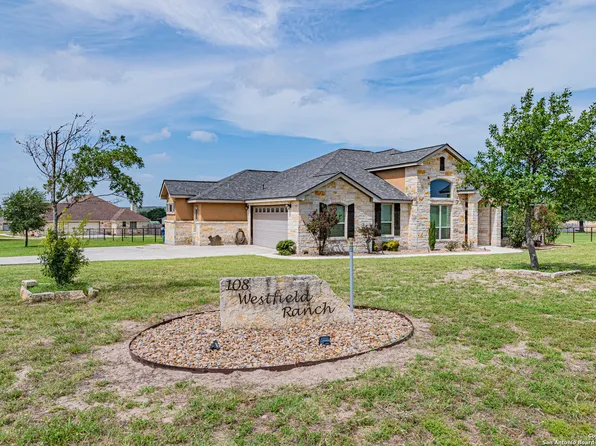 108 Westfield Ranch, La Vernia, TX 78121