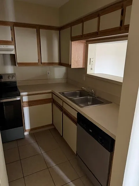 2 bed, 962 sqft, $1,400 — Photo 4