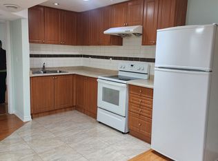 75 Vanderpool Cres, Brampton, ON L6P3W2