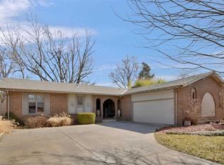8339 E Brentmoor Ln, Wichita, KS 67206