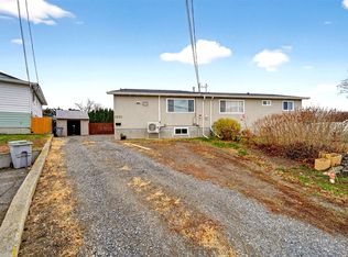 2631 Young Pl, Kamloops, BC V2B 8A4