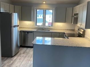 715 Cottage St APT 1, Pawtucket, RI 02861