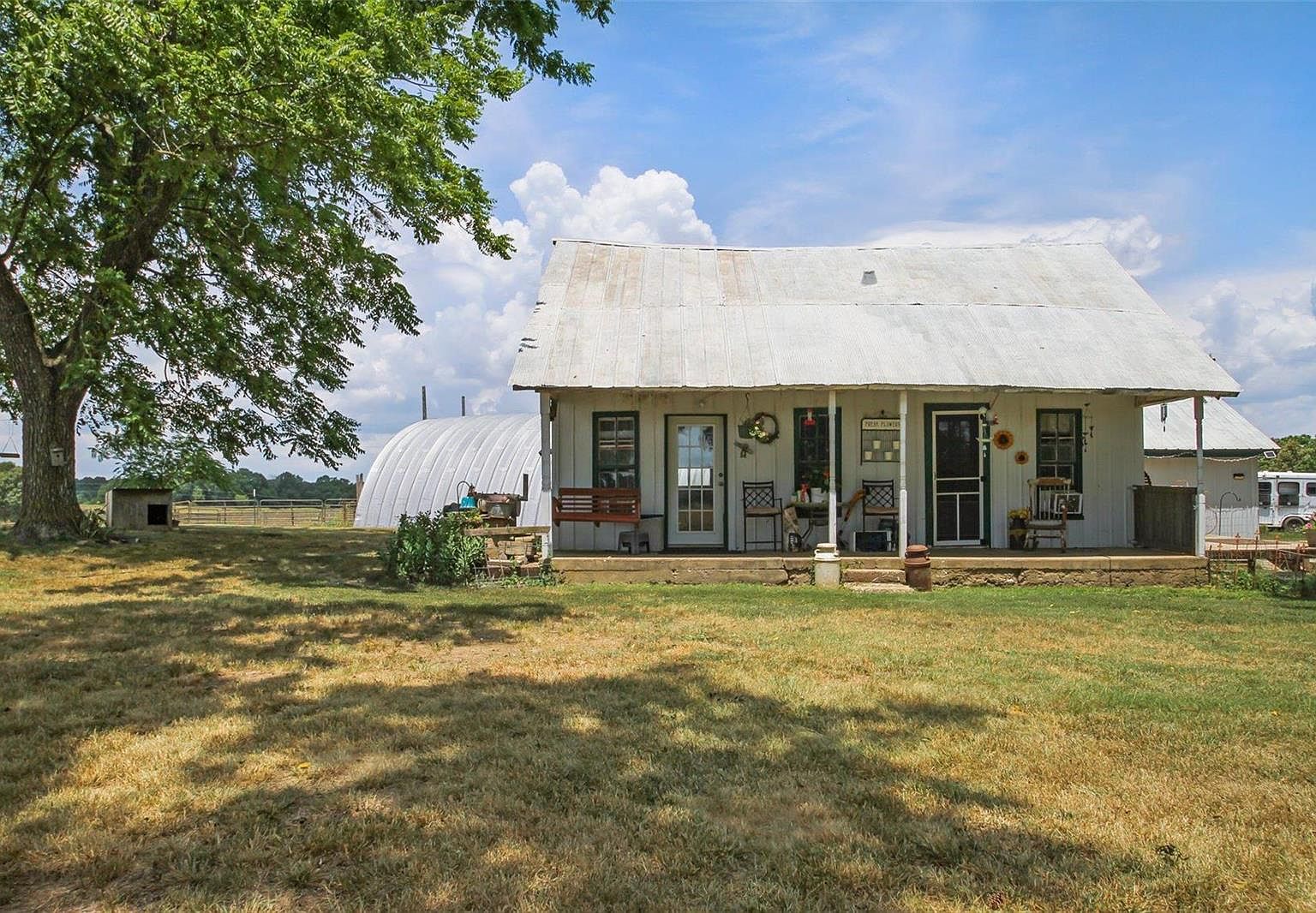 756 County Road 384, Koshkonong, MO 65692 MLS 23040356 Zillow