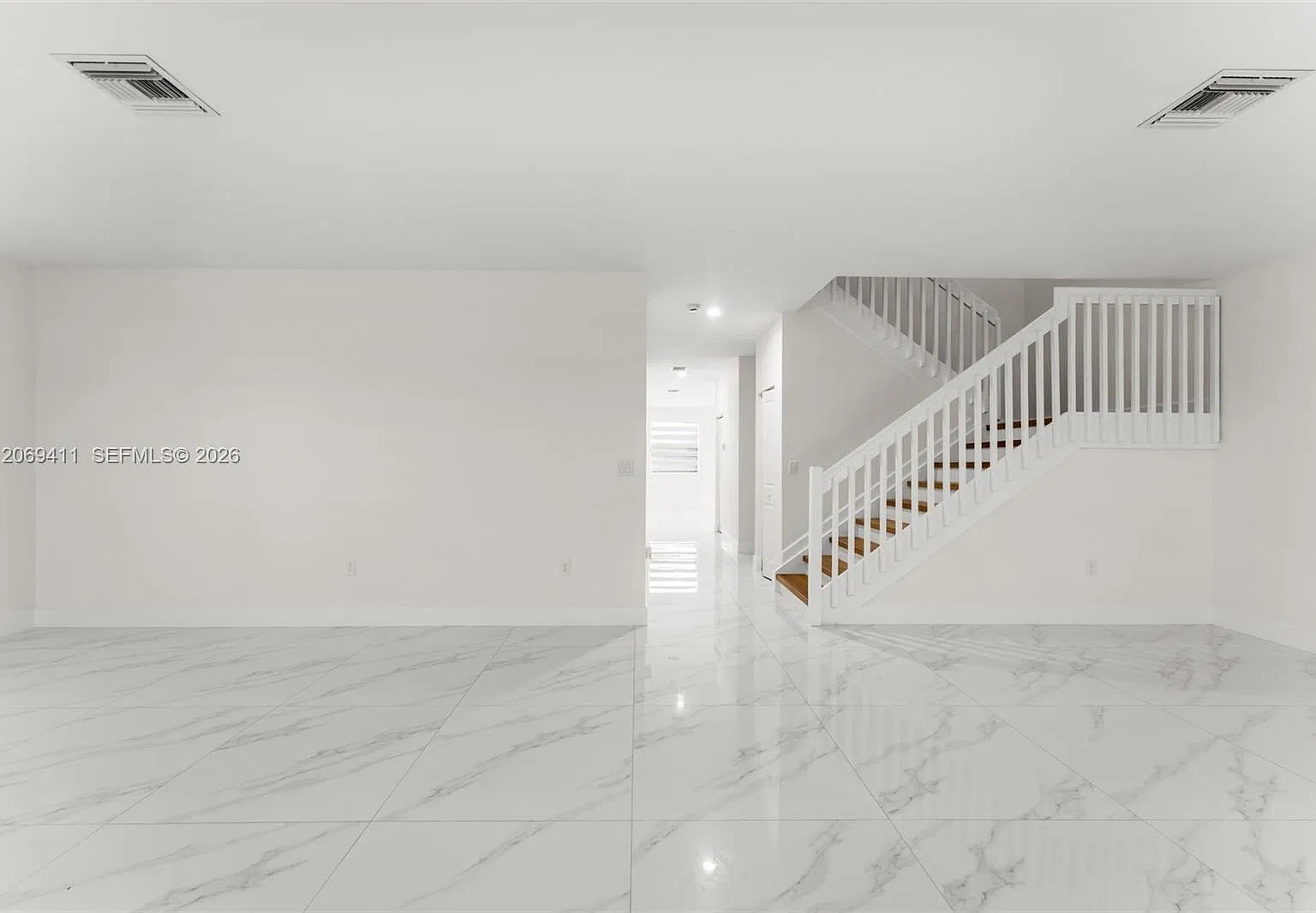 13248 SW 188th Ter — Photo 4