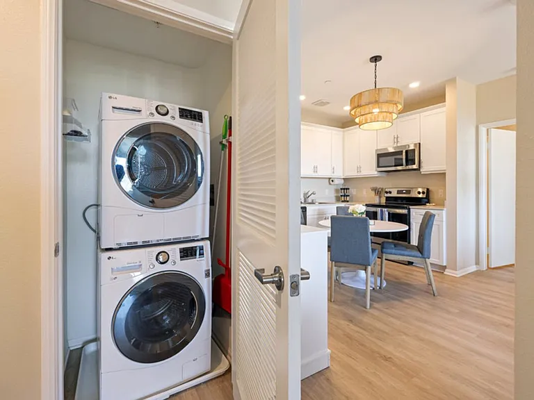 Washer/Dryer