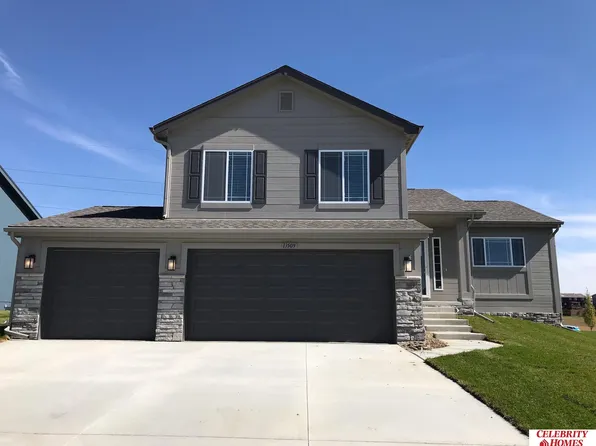 8109 S 199th St, Gretna, NE 68028