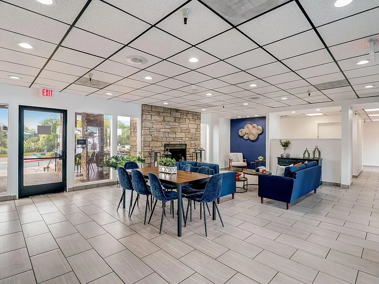 Pepperwood Apartments — Photo 16
