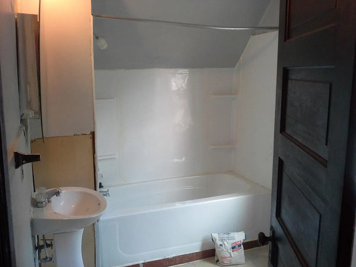 3 bed, 1167 sqft, $1,225 — Photo 3