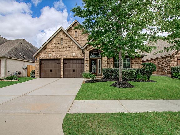 2nd image of 3814 Trophy Ridge Dr