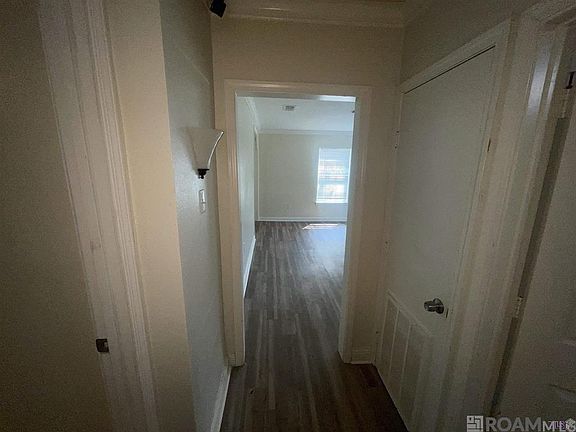 4th image of 4721 Hollywood St