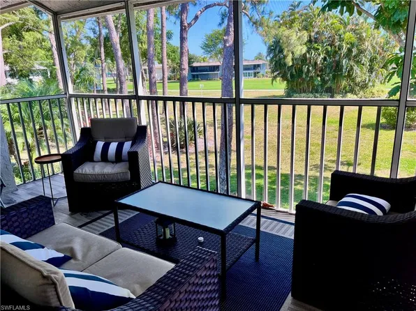 202 Peppermint Ln, Naples, FL