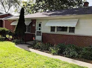 1S600 Halsey Rd, Oakbrook Terrace, IL 60181