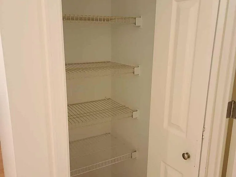 121 Schofield Ct — Photo 20