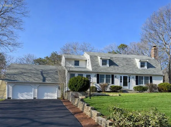 17 Andrew Road, Sagamore Beach, MA 02562