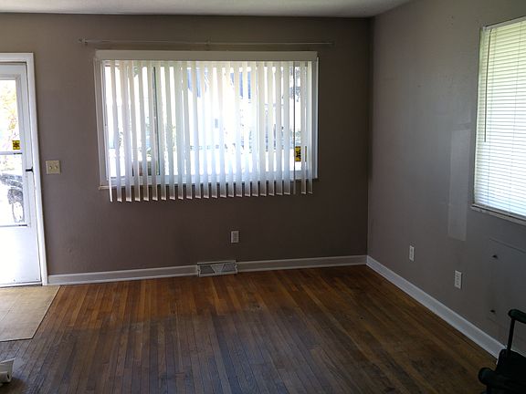 Living Room Unit A