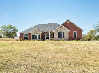5794 Hedges Rd, Ardmore, OK 73401