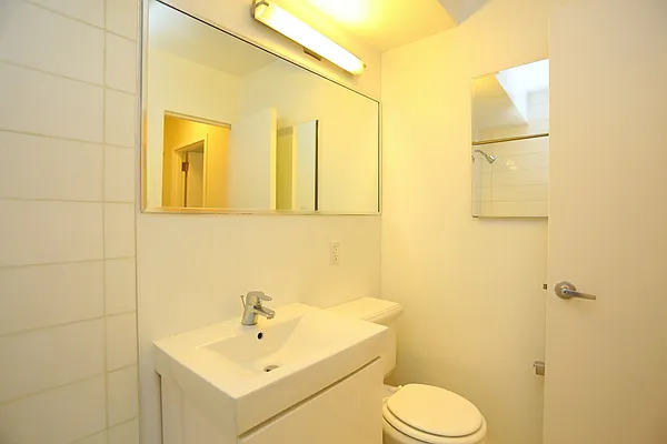 Rented by Stonehenge NYC LLC | media 3