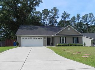 6515 People St, Fayetteville, NC 28304