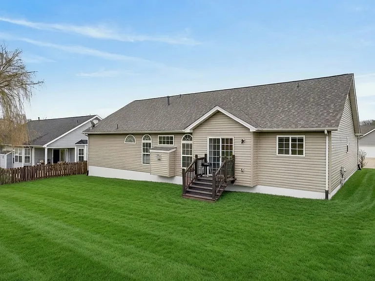 27 Crimson Leaf Ct — Photo 41