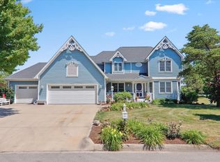 1804 Cardinal Ct, Pontiac, IL 61764