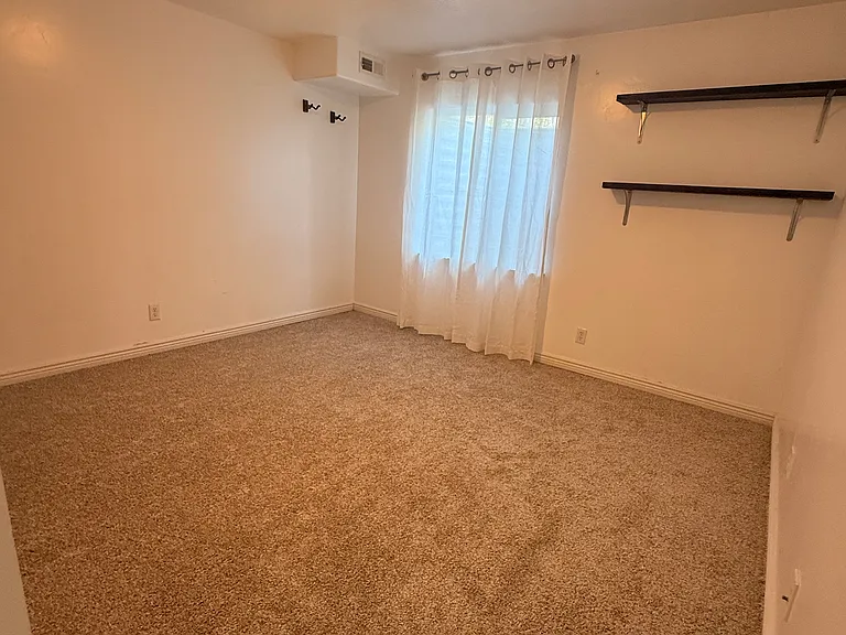 6198 W Argo Cir — Photo 47