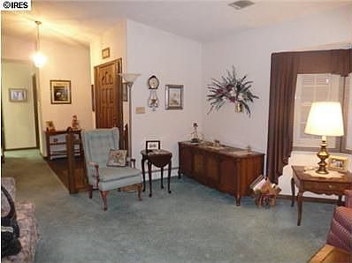3rd image of 4452 W Pioneer Dr