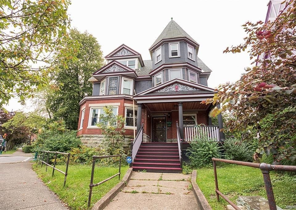1st image of 375 Porter Ave