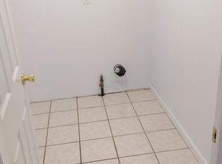 61 Hudson St, Chester, NY 10918