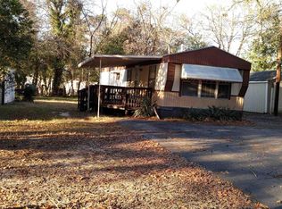 1900 Dew Ave, West Columbia, SC 29169