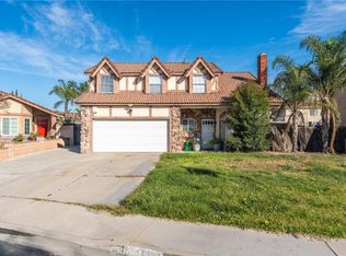 11557 Oakwood Dr, Fontana, CA 92337