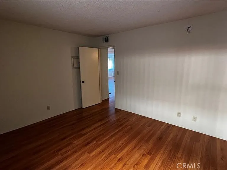 410 Milford St #102 — Photo 15