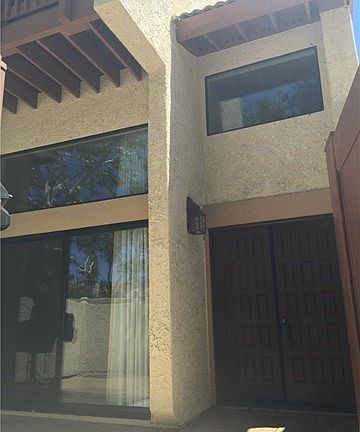 3rd image of 5720 Owensmouth Ave Unit 168