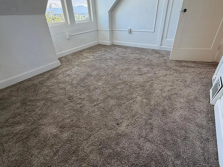 2158 Olive St — Photo 25