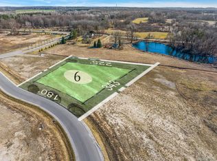 1559 Vista Dr, Oakland, MI