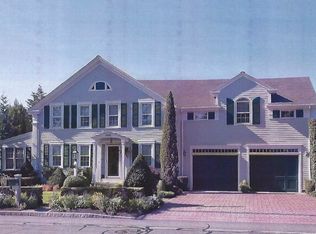 307 Slocum Rd, Dartmouth, MA 02747