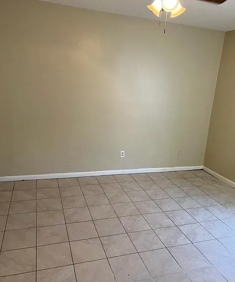 4332 Melinda Ave — Photo 4