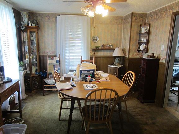 5th image of 79 Greenwood Ave