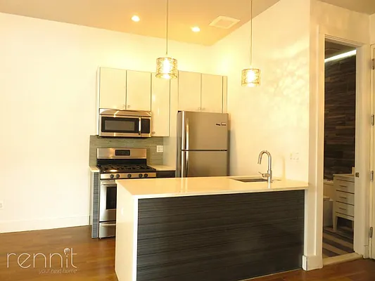 Rented by Rennit Inc. | media 51