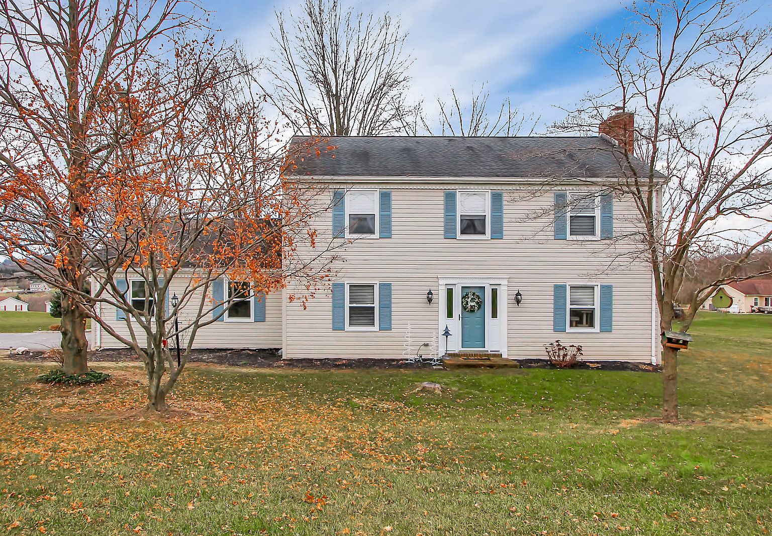 6200 Thoman Dr, Spring Grove, PA 17362 | Zillow