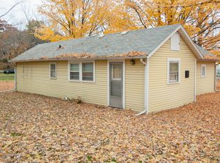7619 Douglas Ave, Kalamazoo, MI 49009