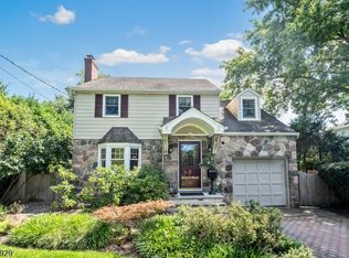 251 Rose Ct, Ridgewood, NJ 07450
