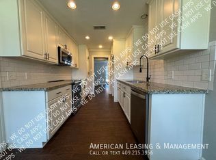 2207 Spring Oak Ln, Orange, TX 77632